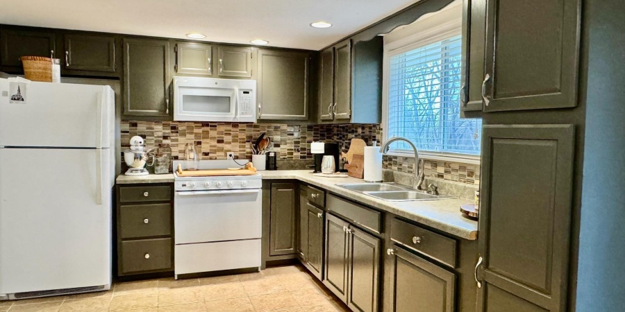 3904 S Sandstone Lane, Bloomington, Indiana 47403,MLS,202605503