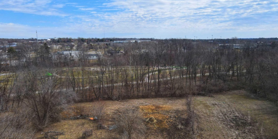 2113 S Rogers Street, Bloomington, Indiana 47403,MLS,202605567