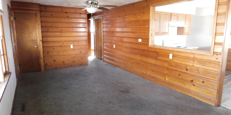 2911 Washington Avenue, Bedford, Indiana 47421-5403,MLS,202602489