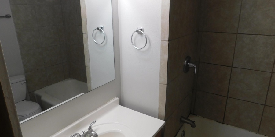 2911 Washington Avenue, Bedford, Indiana 47421-5403,MLS,202602489