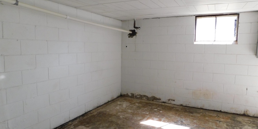 2911 Washington Avenue, Bedford, Indiana 47421-5403,MLS,202602489