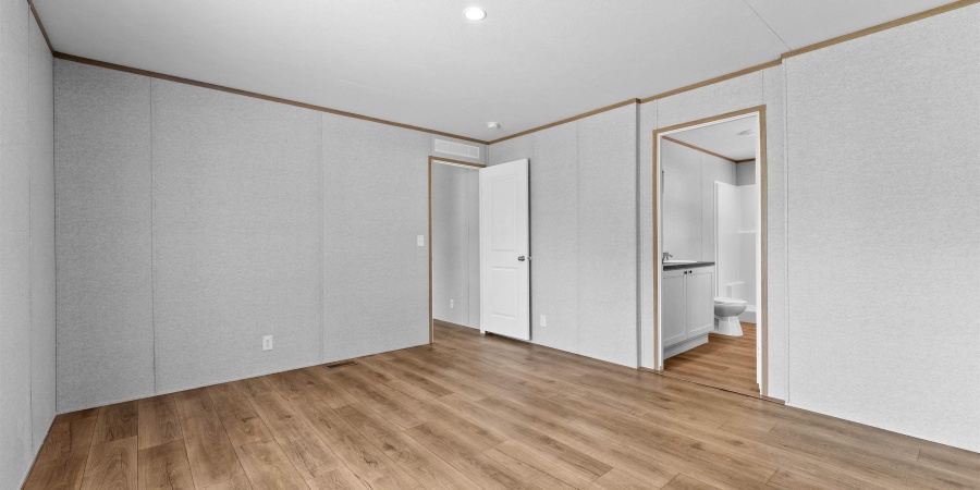 2177 N 4th Street, Seelyville, Indiana 47803,MLS,202605585