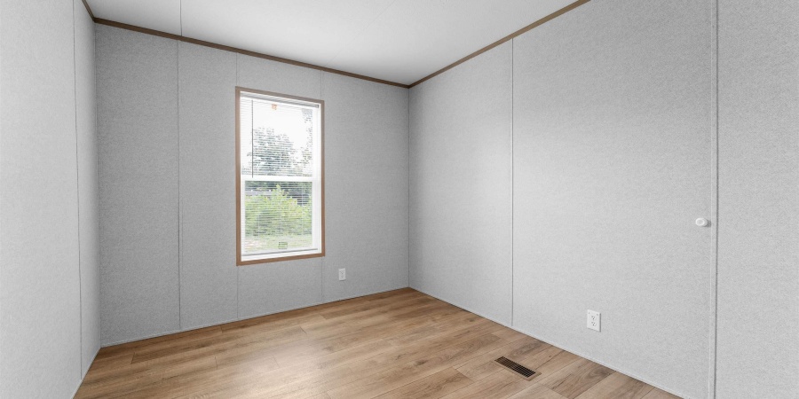 2177 N 4th Street, Seelyville, Indiana 47803,MLS,202605585