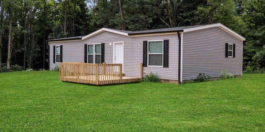 2177 N 4th Street, Seelyville, Indiana 47803,MLS,202605585