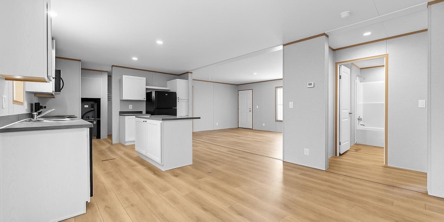 2177 N 4th Street, Seelyville, Indiana 47803,MLS,202605585