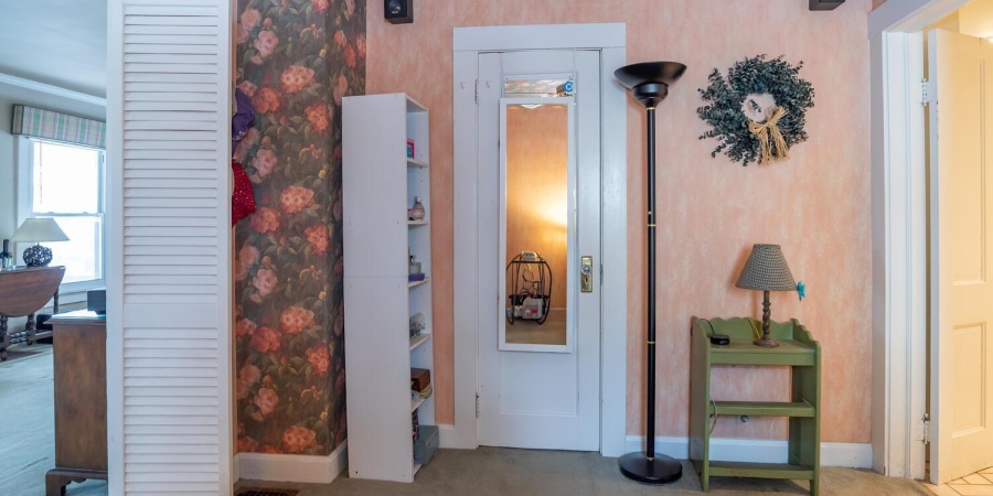 1207 S Grant Street, Bloomington, Indiana 47401,MLS,202605590