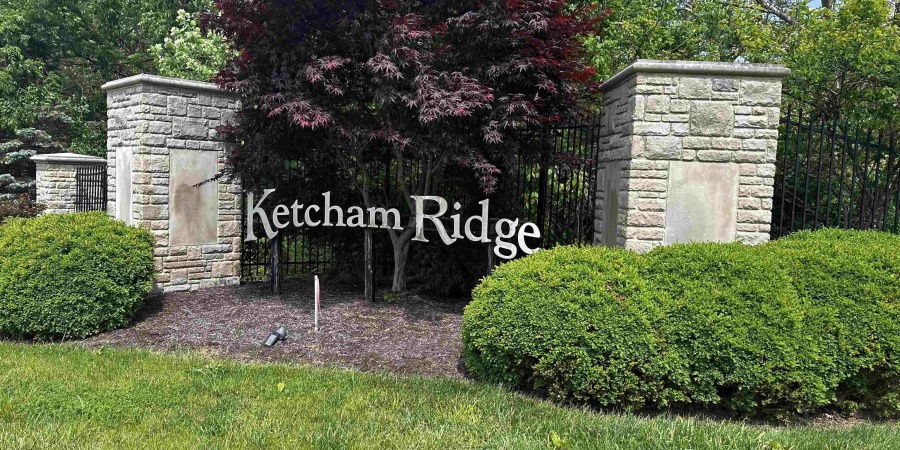 2110 W Dark Hollow Road, Bloomington, Indiana 47403,MLS,202605623