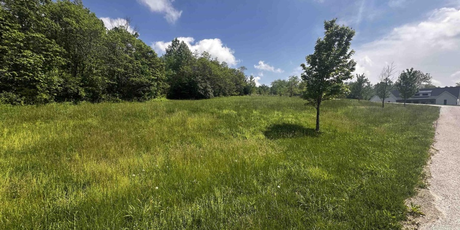 2110 W Dark Hollow Road, Bloomington, Indiana 47403,MLS,202605623