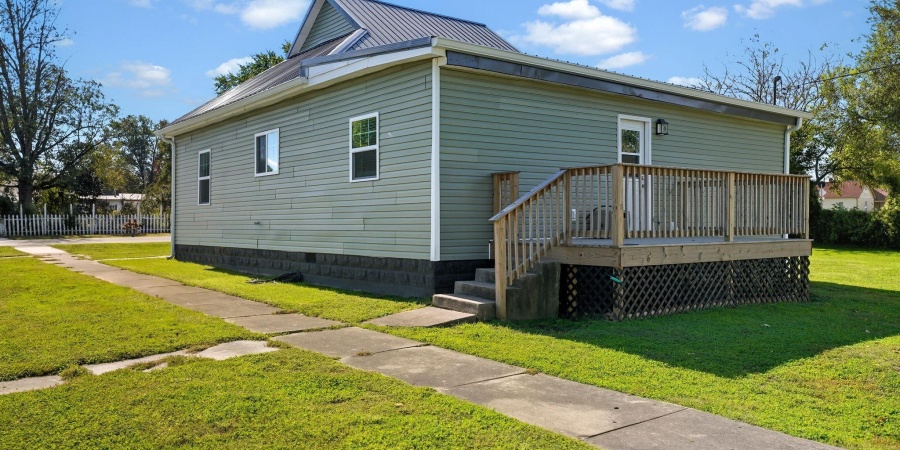 401 W Grissom Avenue, Mitchell, Indiana 47446,MLS,202605624