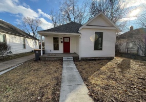 811 W Kirkwood Avenue, Bloomington, Indiana 47404,MLS,202605630