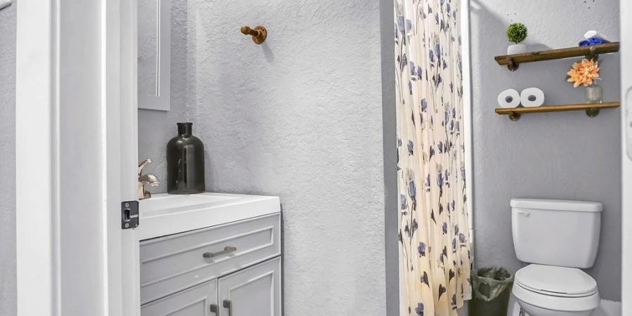 1219 9th Street, Bedford, Indiana 47421,MLS,202605709