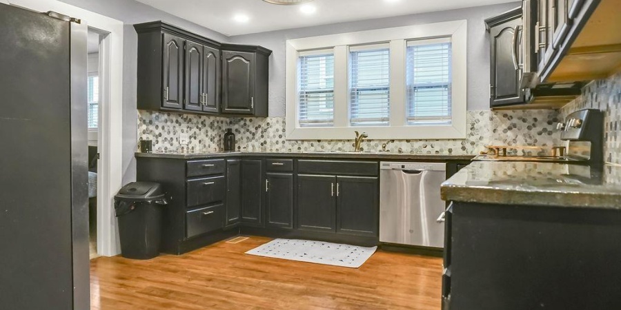 1219 9th Street, Bedford, Indiana 47421,MLS,202605709