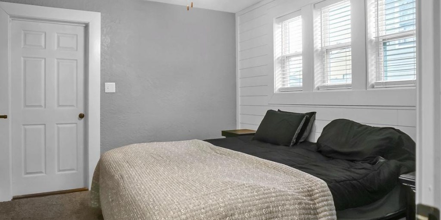 1219 9th Street, Bedford, Indiana 47421,MLS,202605709