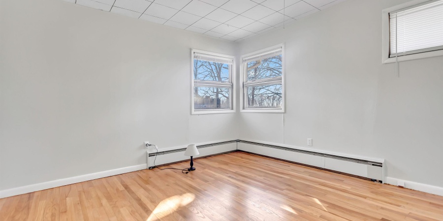 110 Edgewood Drive, Bedford, Indiana 47421,MLS,202605722