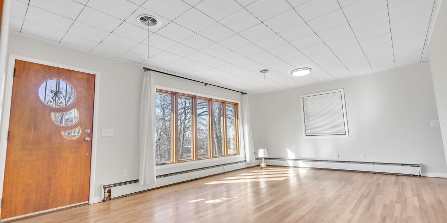 110 Edgewood Drive, Bedford, Indiana 47421,MLS,202605722