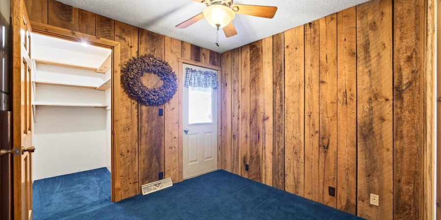 1734 N 1300 W, Linton, Indiana 47441,MLS,202605735