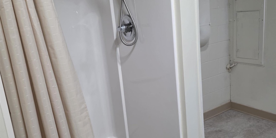 1619 W Arlington Road, Bloomington, Indiana 47404,MLS,202525994