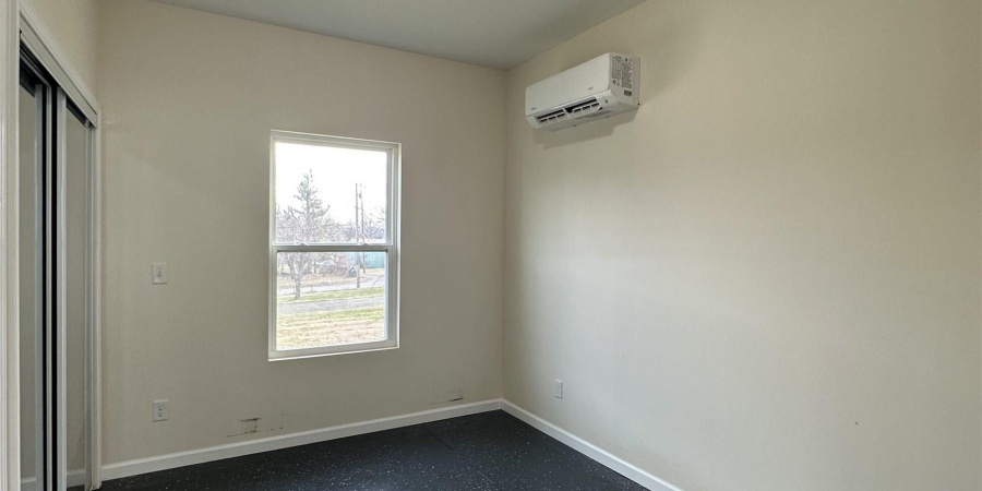 506 18th Street, Bedford, Indiana 47421,MLS,202605795