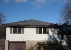 2510 N Fritz Drive, Bloomington, Indiana 47408-1127,MLS,202605805