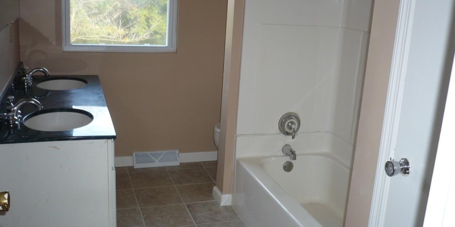 2510 N Fritz Drive, Bloomington, Indiana 47408-1127,MLS,202605805