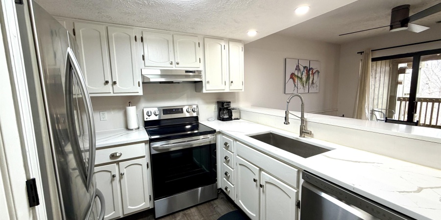 9382 S Lake Ridge Drive, Bloomington, Indiana 47401,MLS,202605819