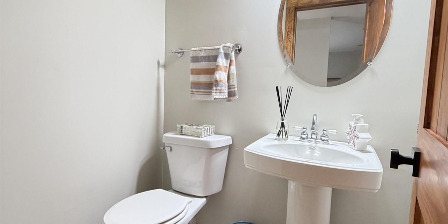 2812 W Fawkesway Drive, Bloomington, Indiana 47404-1211,MLS,202605835