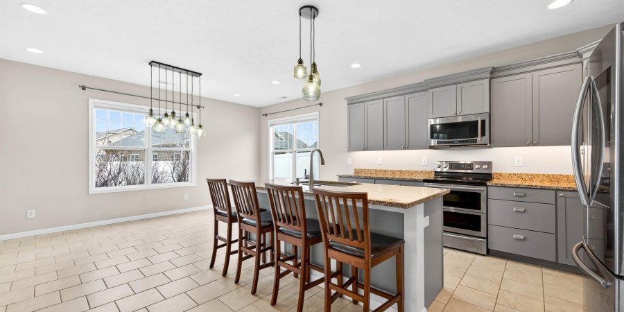 4105 N Emma Drive, Bloomington, Indiana 47408-7410,MLS,202605851