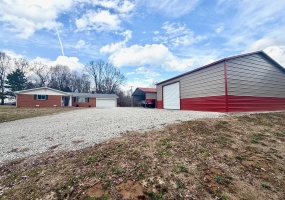 577 Sunny Acres Drive, Bedford, Indiana 47421,MLS,202605882