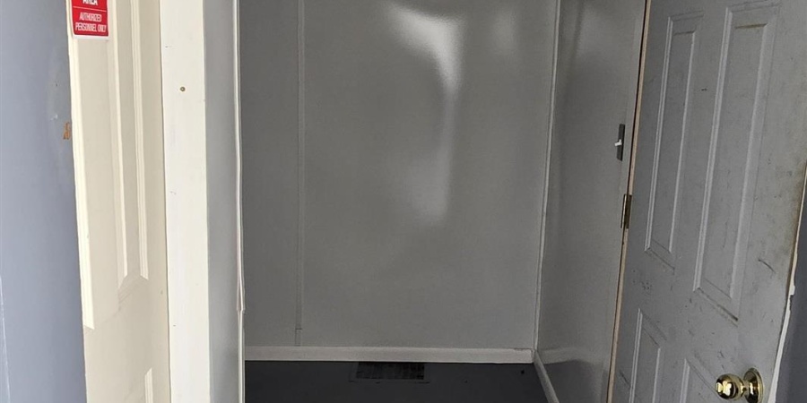 440 E Main Street, Bloomfield, Indiana 47424,MLS,202605959