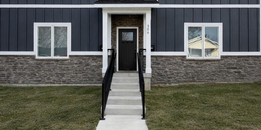 306-308 N Jefferson Street, Bloomington, Indiana 47408,MLS,202606007