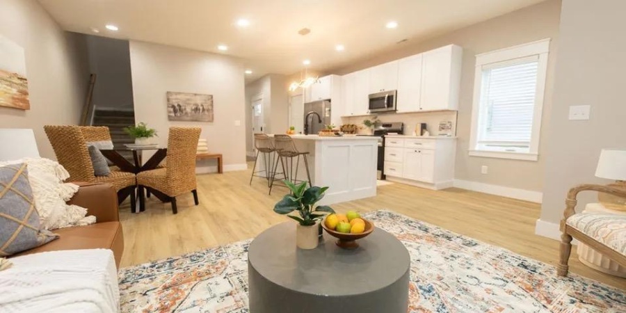 306-308 N Jefferson Street, Bloomington, Indiana 47408,MLS,202606007