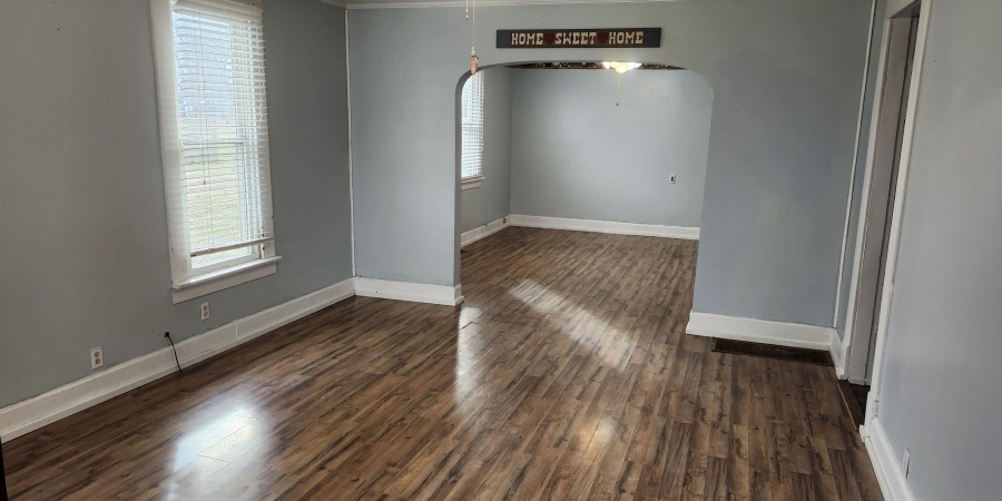 613 S Washington Street, Jasonville, Indiana 47438,MLS,202605984