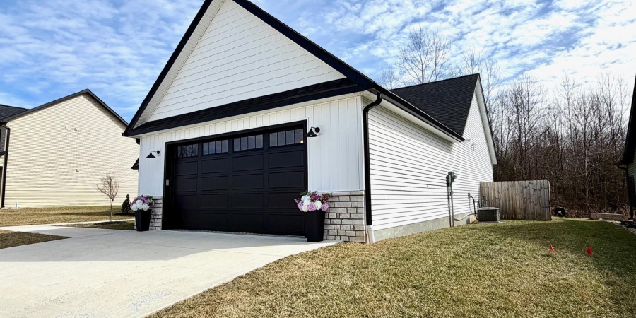 917 S Lantern Lane, Ellettsville, Indiana 47429,MLS,202605988