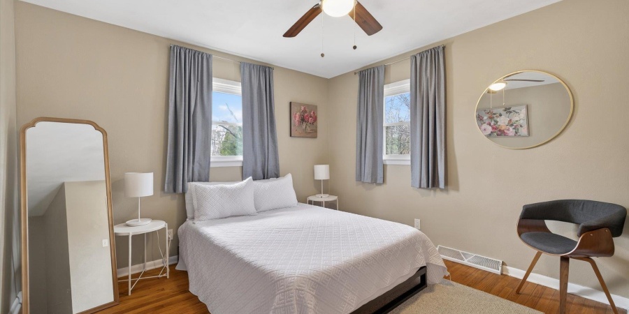 4527 E Deckard Drive, Bloomington, Indiana 47408,MLS,202606063