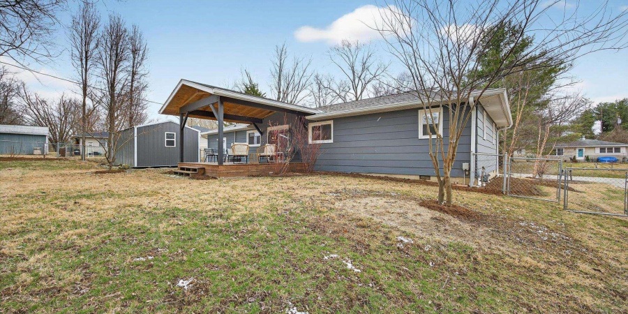 4527 E Deckard Drive, Bloomington, Indiana 47408,MLS,202606063