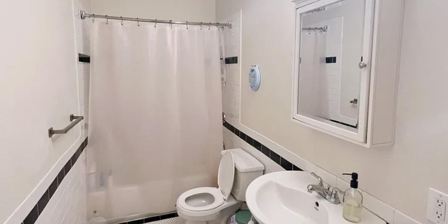 213 N Walnut Street, Bloomington, Indiana 47404-4947,MLS,202606150