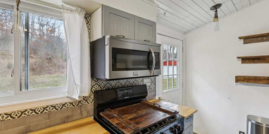 1498 Upper Schooner Road, Nashville, Indiana 47448,MLS,202606157