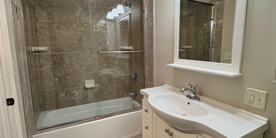 4225 N Brookwood Drive, Bloomington, Indiana 47404,MLS,202606169