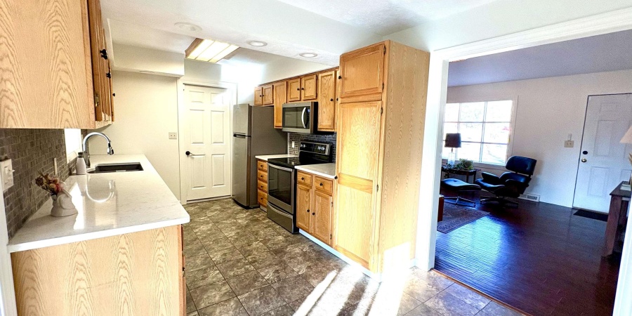 4225 N Brookwood Drive, Bloomington, Indiana 47404,MLS,202606169