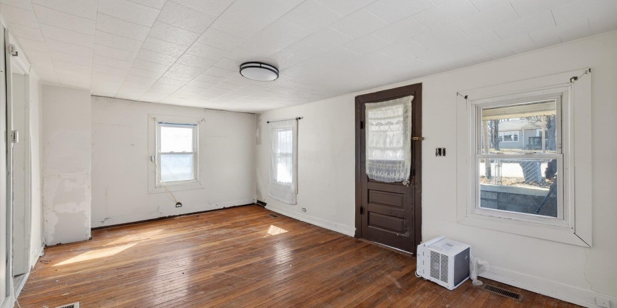 1530 W Arlington Road, Bloomington, Indiana 47404,MLS,202606230