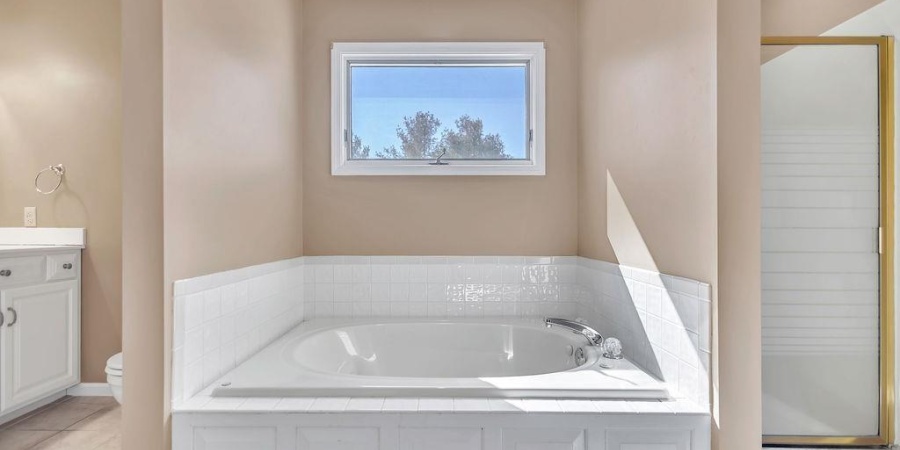 5376 S Fairfax Drive, Bloomington, Indiana 47401,MLS,202606286