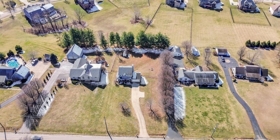 5376 S Fairfax Drive, Bloomington, Indiana 47401,MLS,202606286