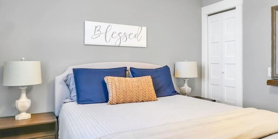 720 W Whitethorn Place, Bloomington, Indiana 47403-4380,MLS,202606304