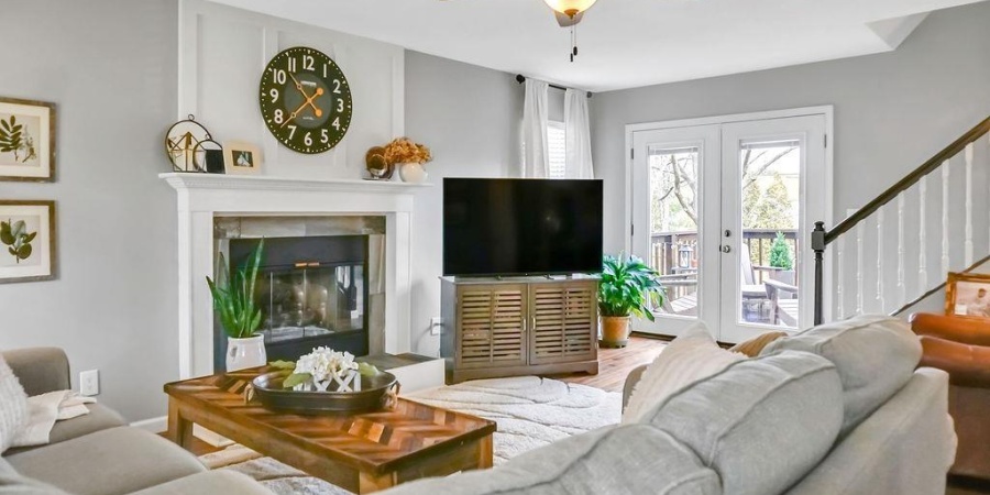 720 W Whitethorn Place, Bloomington, Indiana 47403-4380,MLS,202606304