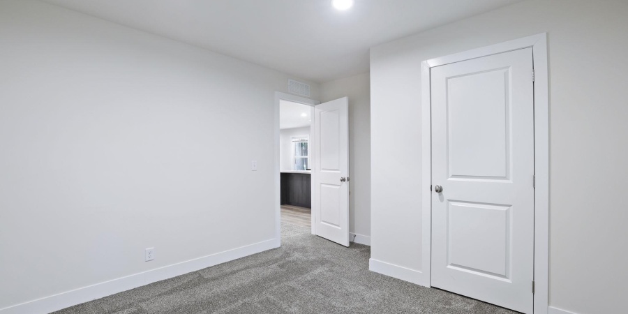 1524 N Breckenridge Road, Bloomington, Indiana 47404,MLS,202606320