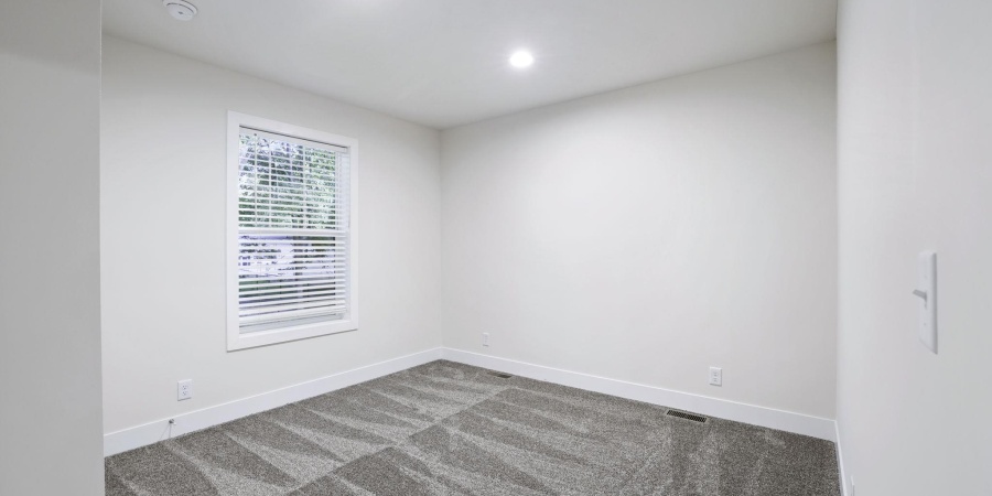 1524 N Breckenridge Road, Bloomington, Indiana 47404,MLS,202606320