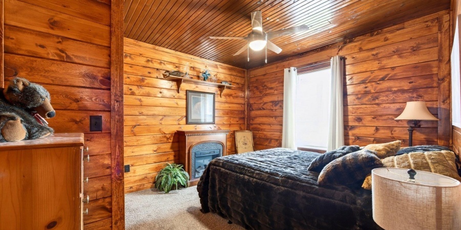 8055 N Lakewood Drive, Unionville, Indiana 47468,MLS,202606322