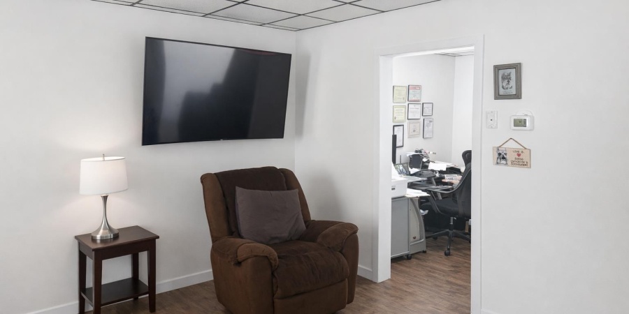 1706 I Street, Bedford, Indiana 47421,MLS,202606361