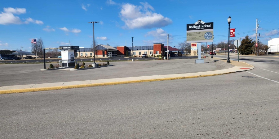 1320 W Main Street, Mitchell, Indiana 47446,MLS,202606413