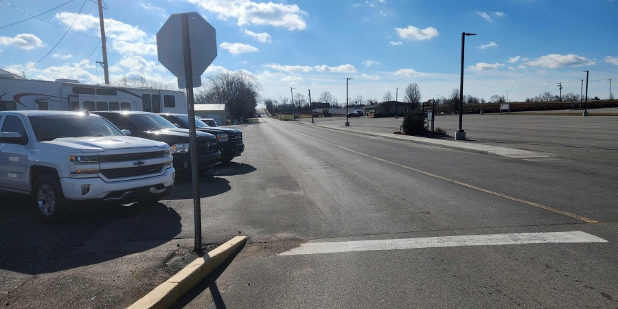 1320 W Main Street, Mitchell, Indiana 47446,MLS,202606413